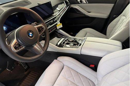 Black Sapphire Metallic 2026 BMW X6 xDrive40i