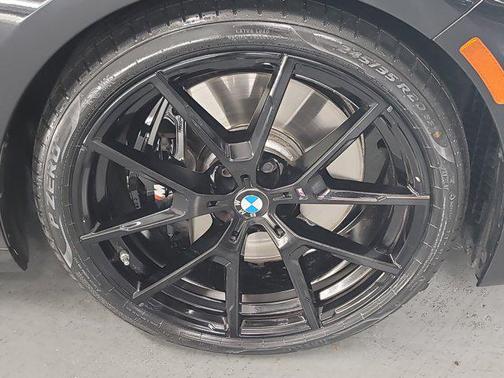 2022 BMW 840 i