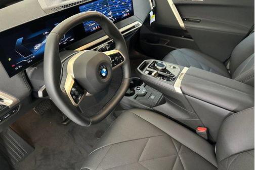 2026 BMW iX xDrive45