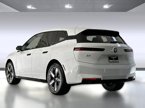 2026 BMW iX xDrive45