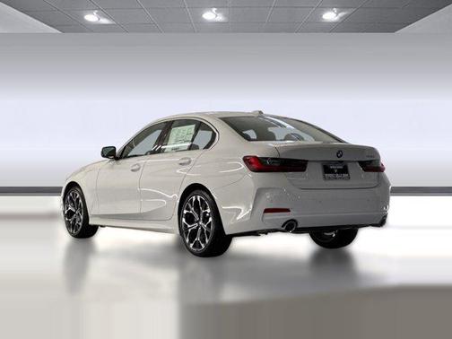 2026 BMW 330 330i
