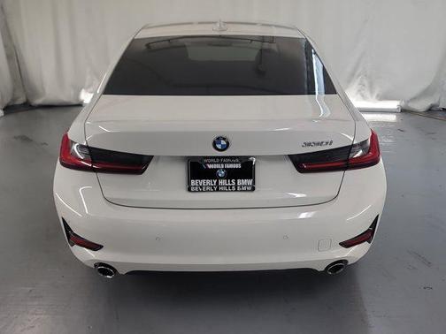 2022 BMW 330 330i