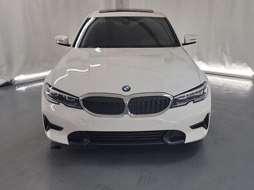 2022 BMW 330 330i