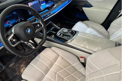 2024 BMW i7 xDrive60