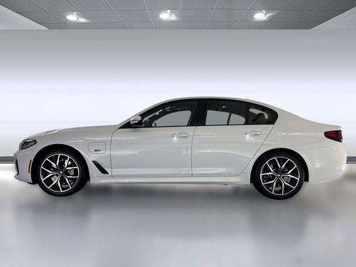 2023 BMW 530e Base