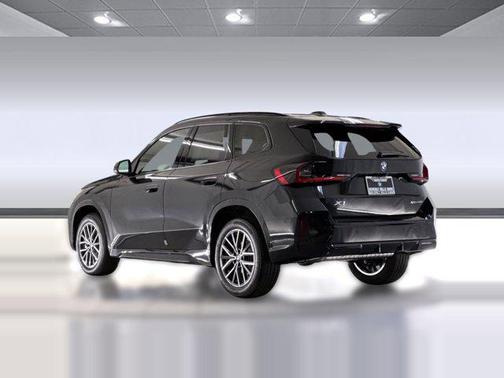 Black Sapphire Metallic 2026 BMW X1 xDrive28i