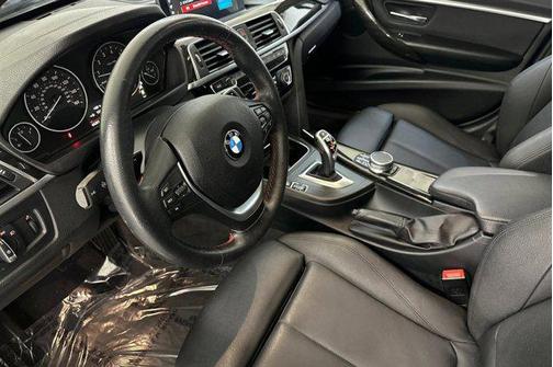 2018 BMW 330 330i