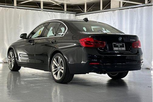 2018 BMW 330 330i