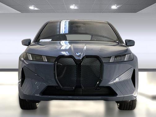 2026 BMW iX xDrive45