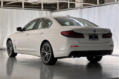 2023 BMW 530e Base