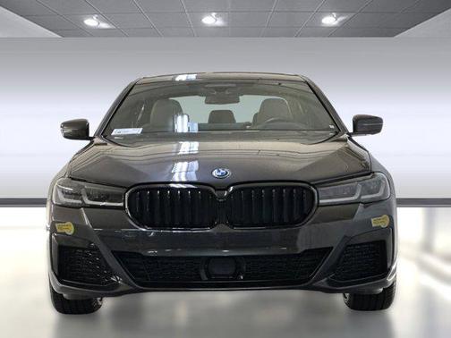 2022 BMW 530e Base