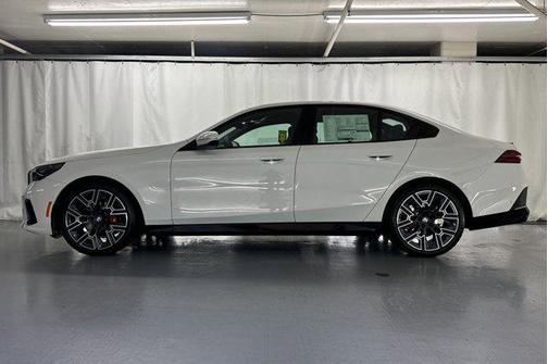 2026 BMW 530 i
