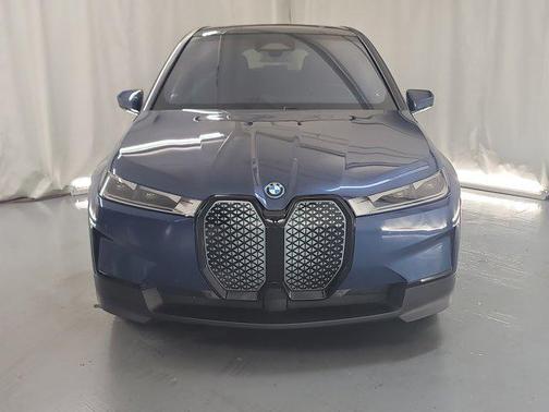 2022 BMW iX xDrive50