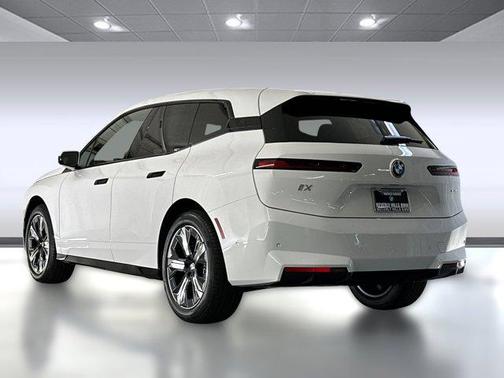 2026 BMW iX xDrive45