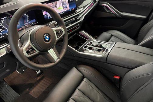 2026 BMW X6 xDrive40i