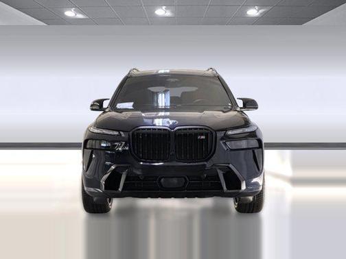 2024 BMW X7 M60i
