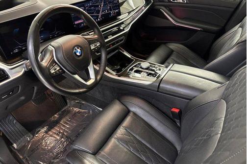 Black 2025 BMW X5 PHEV xDrive50e