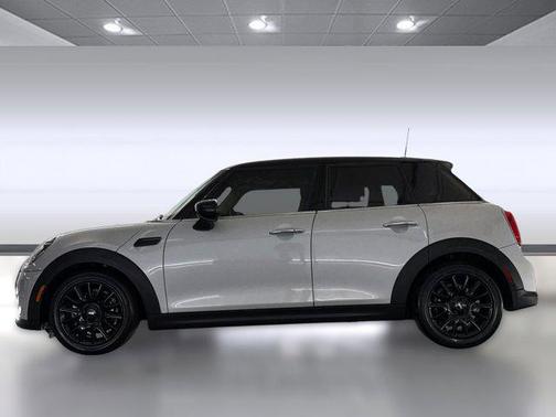 2023 MINI Hardtop Cooper