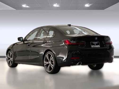 2023 BMW 330 330i
