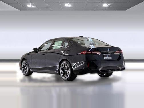 Carbon Black Metallic 2026 BMW 530 530i