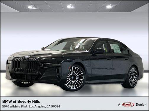 2026 BMW 750e i xDrive