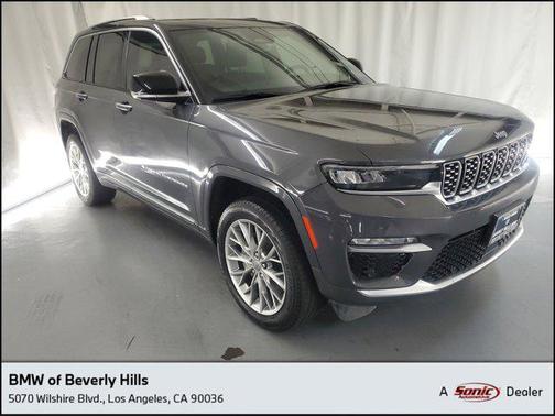 2022 Jeep Grand Cherokee Summit