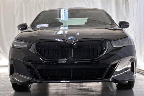 2026 BMW 550e xDrive