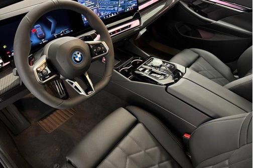 2026 BMW 550e xDrive