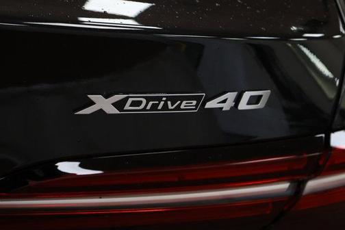 2025 BMW i5 xDrive40