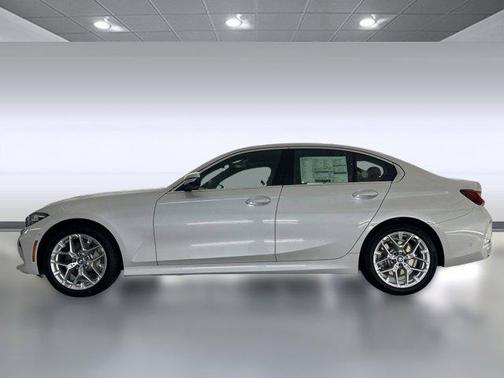 2025 BMW 330 i