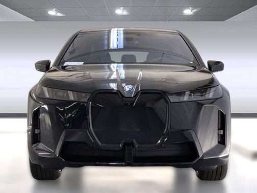 2026 BMW iX xDrive60