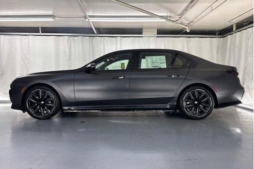 2026 BMW i7 eDrive50