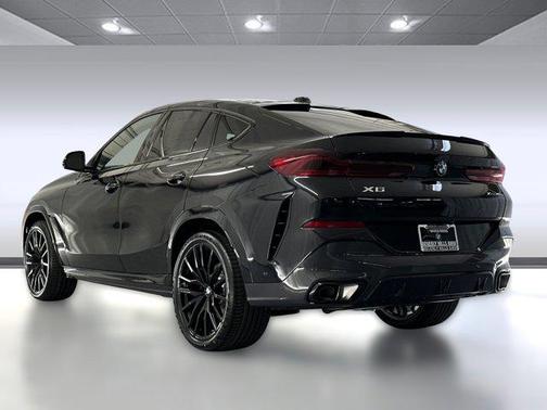 2026 BMW X6 xDrive40i