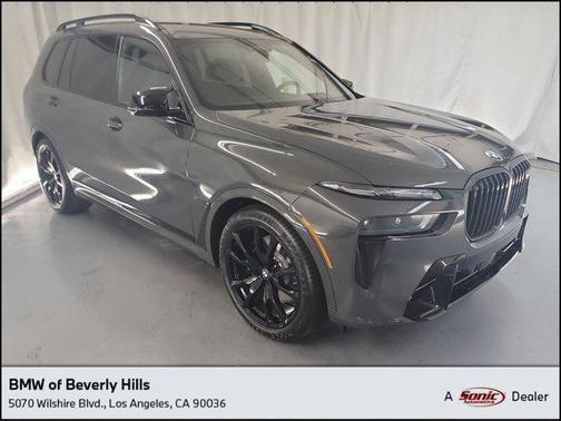 2026 BMW X7 M60i