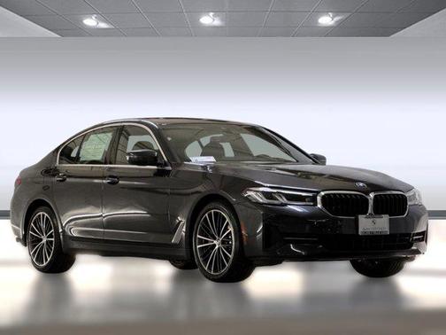 2022 BMW 530 i
