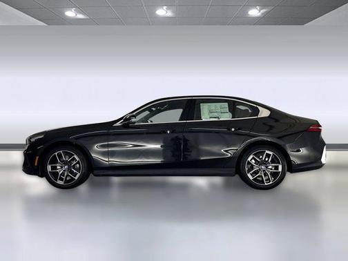 Black Sapphire Metallic 2026 BMW 530 530i