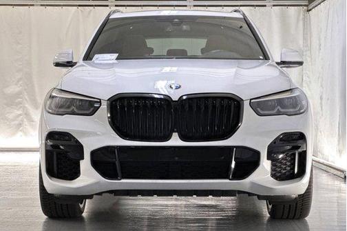 2023 BMW X5 M50i
