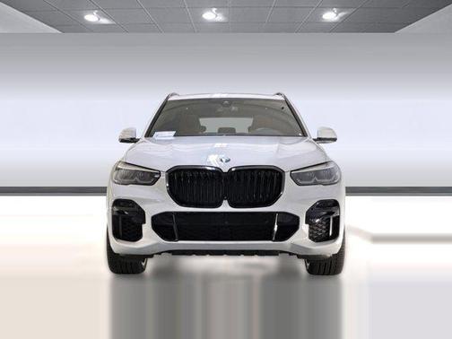 2023 BMW X5 M50i