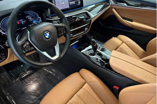 2023 BMW 530e Base