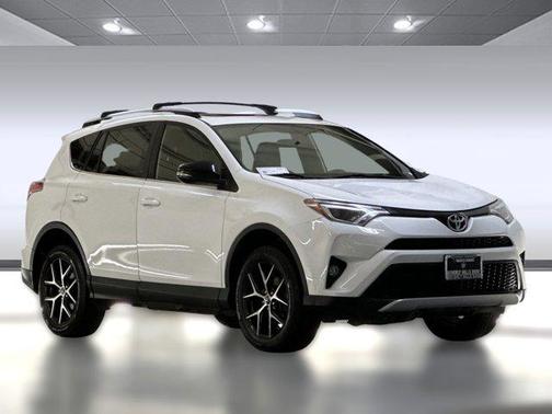 2016 Toyota RAV4 SE