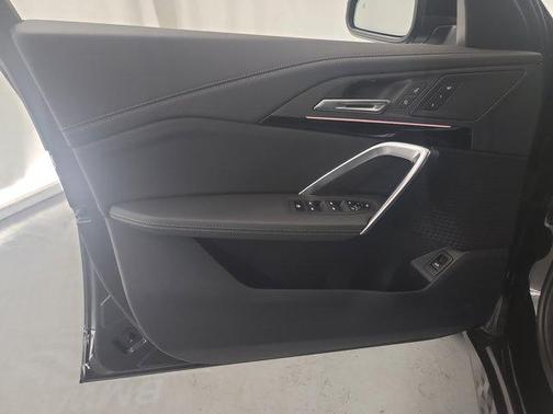 2025 BMW X2 xDrive28i