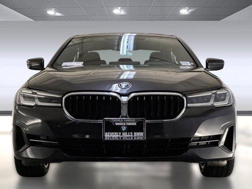 2022 BMW 530e Base