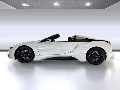 2019 BMW i8 Roadster