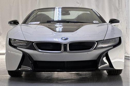 2019 BMW i8 Roadster