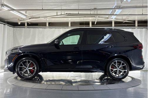 Carbon Black Metallic 2026 BMW X5 PHEV xDrive50e