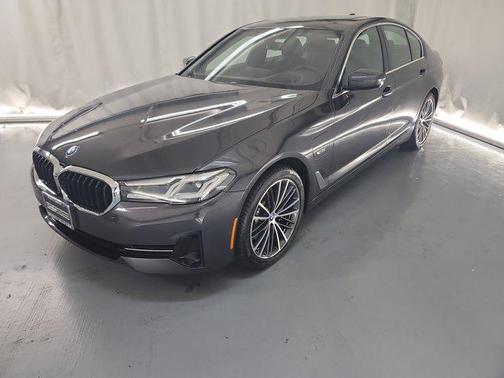 2022 BMW 530e Base