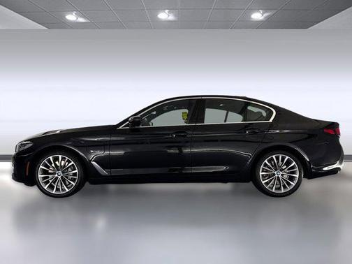 2023 BMW 530e Base