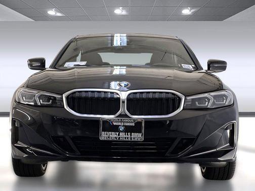 2025 BMW 330 330i Sedan