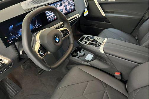 2026 BMW iX xDrive60