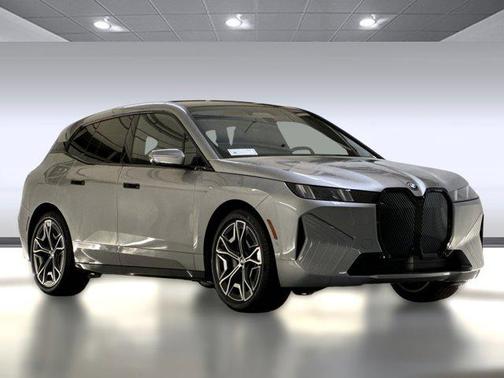 2026 BMW iX xDrive60